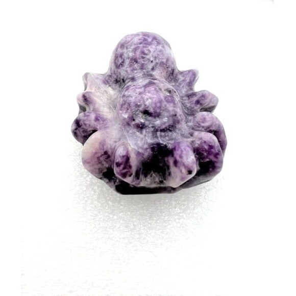 Lepidolite Spider Carving - Picture 1 of 8